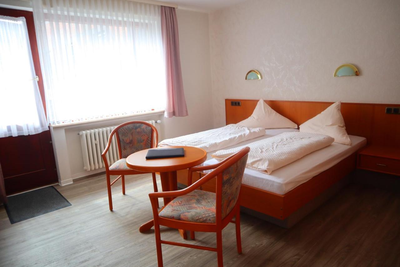Pension Zur Harburg Hotel Uslar Buitenkant foto